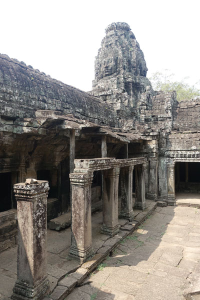 Angkor Thom Bayon Tempel innen 3