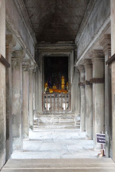 Angkor Wat Tempel Hauptturm 4