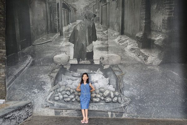 Chengdu Old Dragon Street Streetart 2