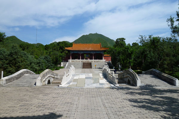 Chinesische Mauer Badaling Peking Ming Tombs