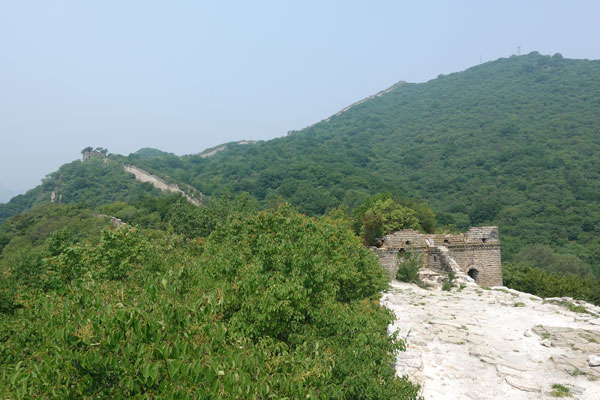 Chinesische Mauer Mutianyu Peking alte Mauer nicht restauriert 1