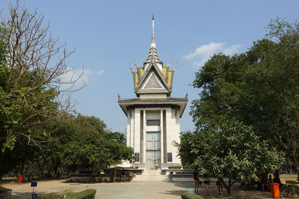 Choeung EK Völkermord Gedenkzentrum Killing Fields Eingang