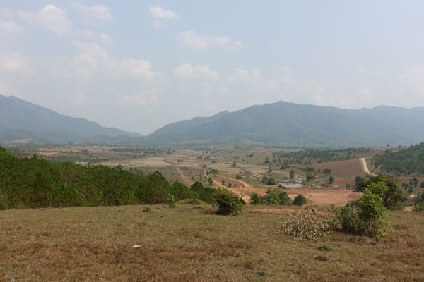 Ebene der Tonkruege Jarsite 2 Aussicht 2