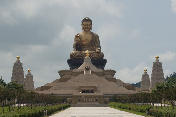 Fo Guang Shan Buddha Museum bei Kaohsiung 3