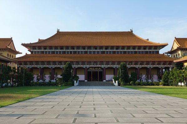Fo Guang Shan Monastry bei Kaohsiung Main Shrine 1