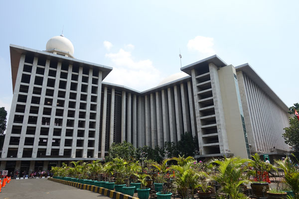 Jakarta Sehenswürdigkeiten Istiqlal Moschee 1