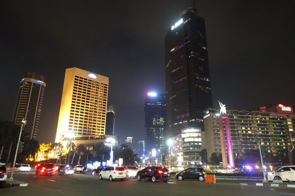 Jakarta Sehenswürdigkeiten Welcome Square 3