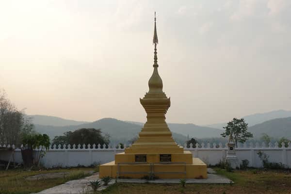 Luang Prabang Kuang Si Waterfall unterwegs Wat Thinkeo 2