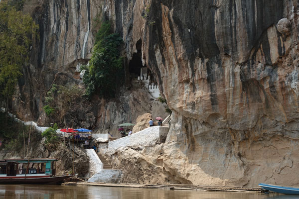 Luang Prabang Tagesausflug Pak Ou cave 2