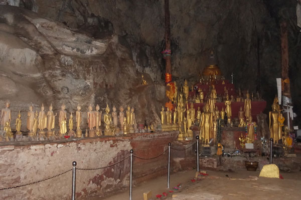 Luang Prabang Tagesausflug Pak Ou cave 6