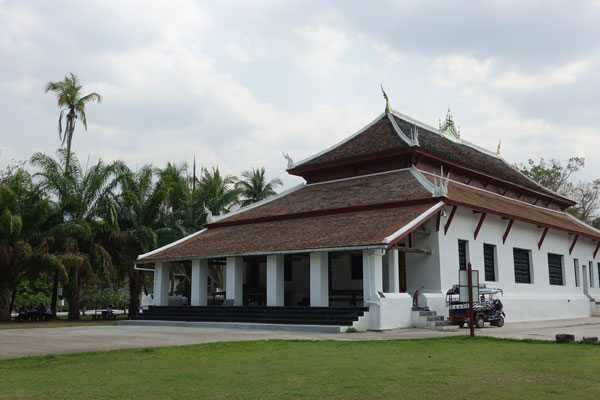 Luang Prabang Wat Visoun 2