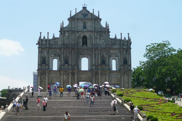 Macau Sehenswürdigkeiten Heritage Trail Ruins of St Paul 1