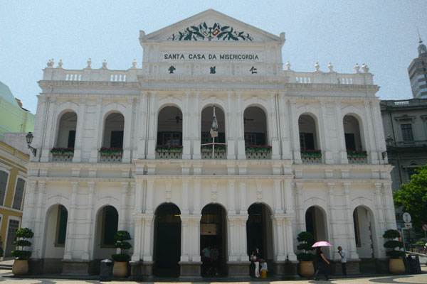 Macau Sehenswürdigkeiten Heritage Trail Senado Square Holy House of Mercy 2
