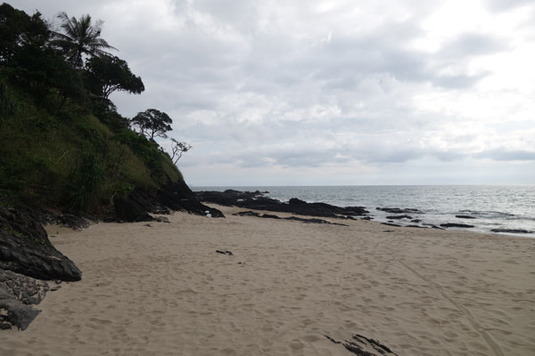 Nui Bay Beach