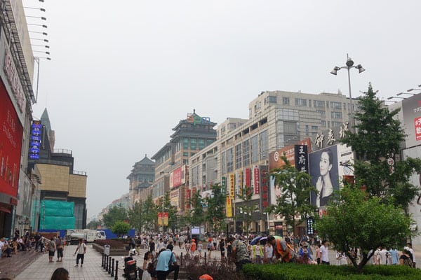 Peking Sehenswürdigkeiten Einkaufen Wangfujing 1