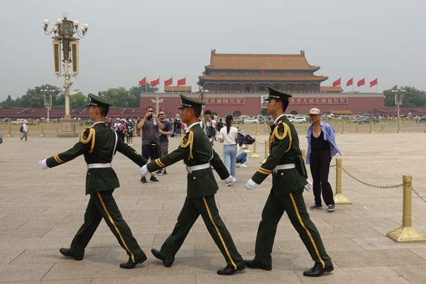Peking Sehenswürdigkeiten Tiananmen Platz 7