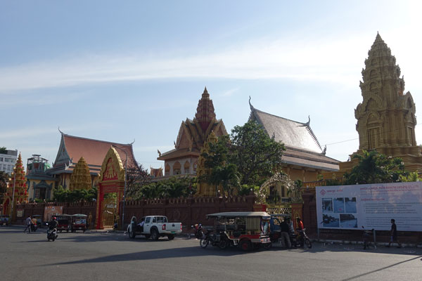 Phnom Penh Wat Ounalom 1