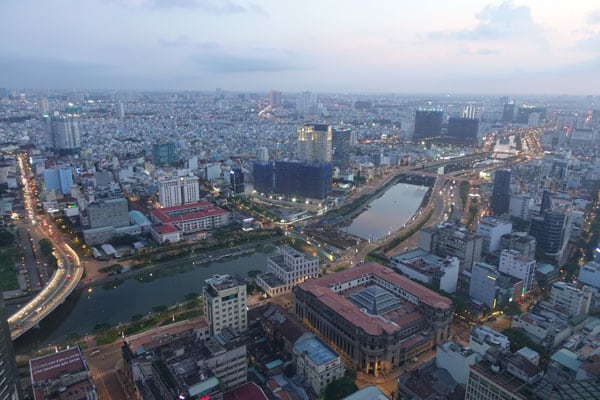 Saigon Sehenswürdigkeiten Bitexco Financial Tower 3