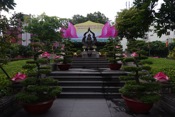 Saigon Sehenswürdigkeiten Denkmal des ehrwürdigen Thich