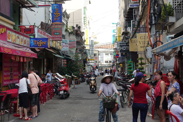 Saigon Sehenswürdigkeiten Stadtbild Backpacker Area 2