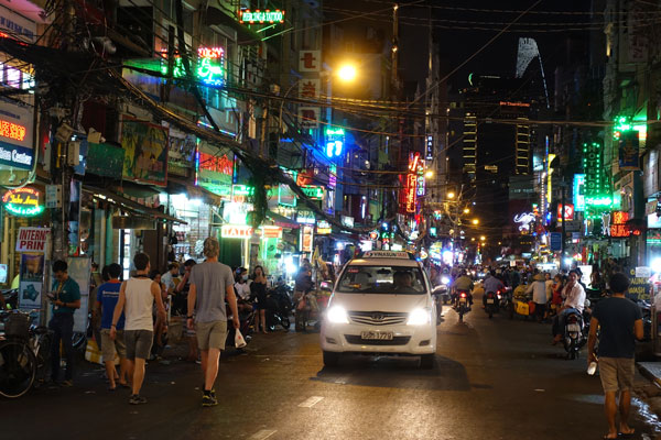 Saigon Sehenswürdigkeiten Stadtbild Backpacker Area 3