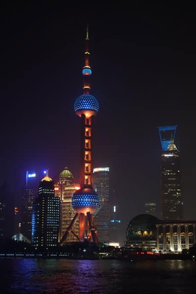 Shanghai Sehenswürdigkeiten Bund nachts 2