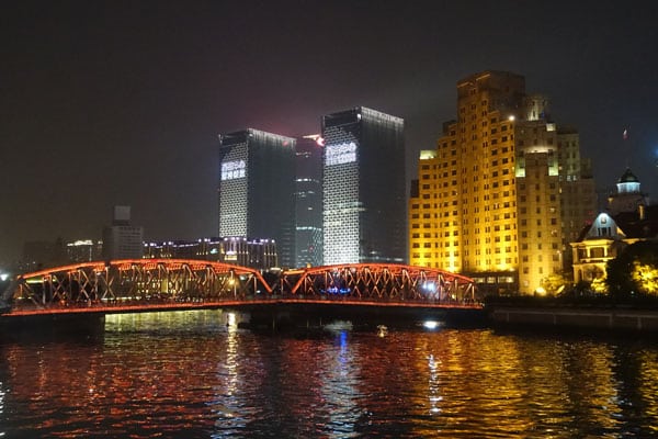 Shanghai Sehenswürdigkeiten Bund nachts 3