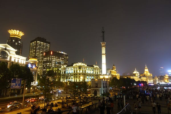 Shanghai Sehenswürdigkeiten Bund nachts 4