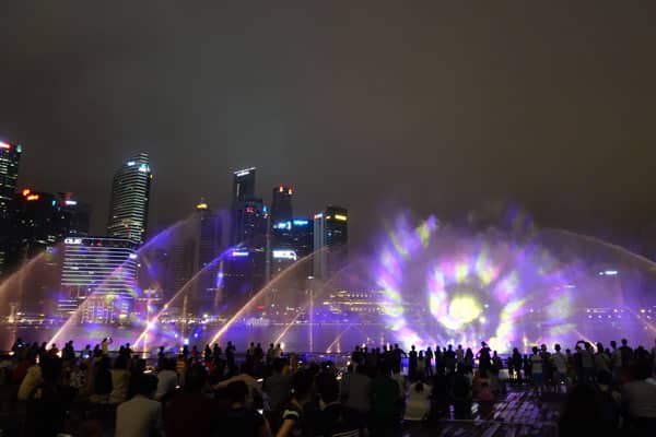 Singapur Sehenswürdigkeiten Lightshow Marina Bay 1