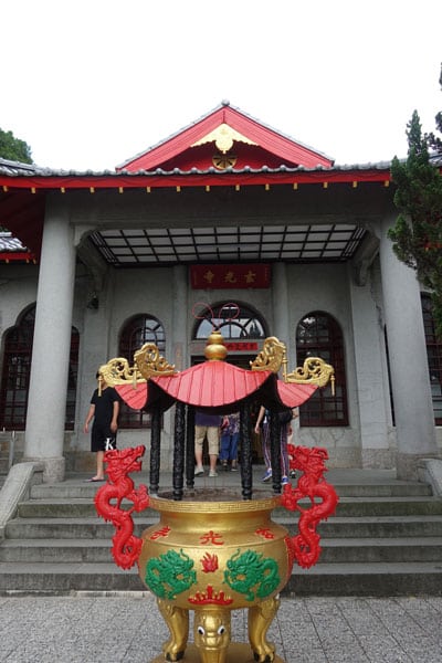 Sonne Mond See Xuangang Tempel 22