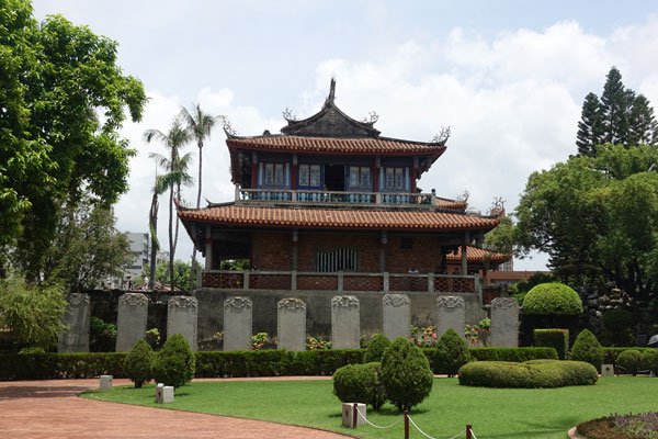 Tainan Sehenswürdigkeiten Chihkan Tower 1