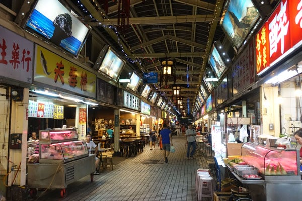 Taipei Sehenswürdigkeiten Huaxi Nightmarket 3