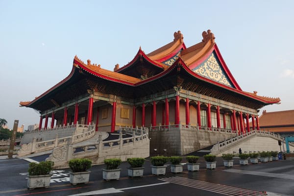 Taipei Sehenswürdigkeiten National Chiang Kai shek Memorial Hall 1