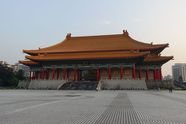Taipei Sehenswürdigkeiten National Chiang Kai shek Memorial Hall 2