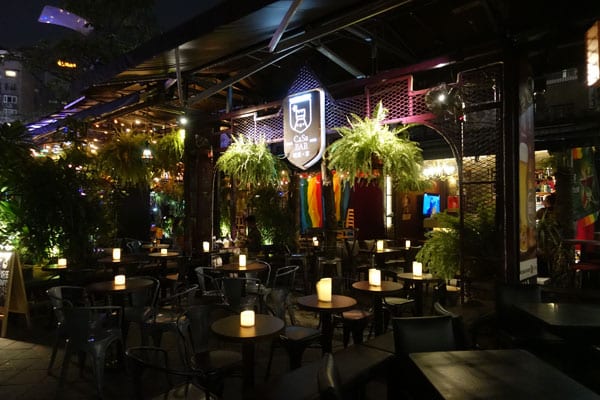 Taipei Sehenswürdigkeiten Ximen Red House Bars 2