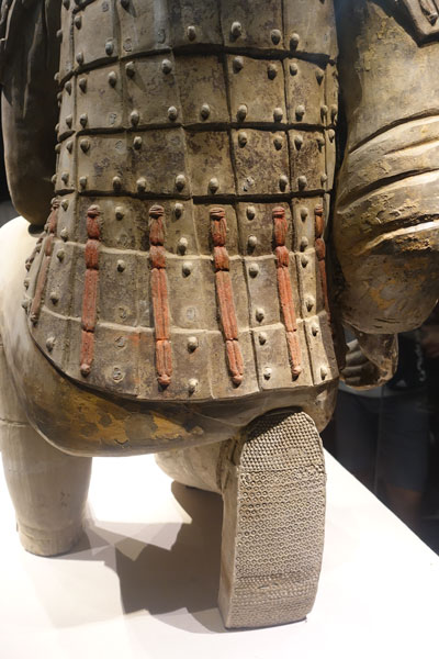 Terrakotta Armee Xi an Pit 2 Ausstellung Krieger Bogenschütze hinten