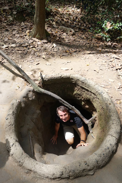 Tour Cu Chi Tunnel Saigon 2
