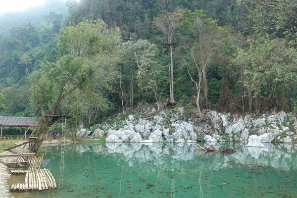 Vang Vieng Elephant aventure village lagune 1