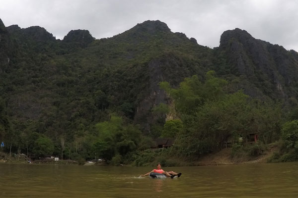 Vang Vieng Tubing 2