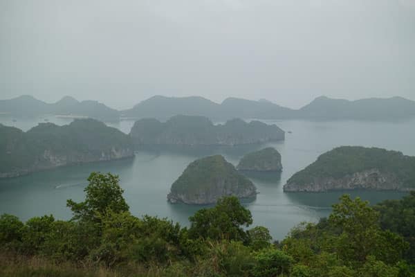 Vietnam Cat Ba Cannon Fort Aussicht Cafe