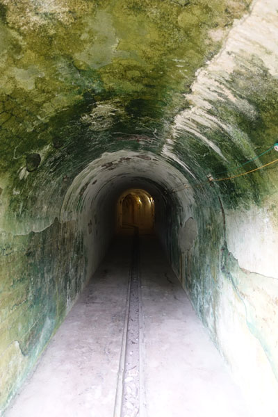 Vietnam Cat Ba Cannon Fort Kriegsrelikte 3