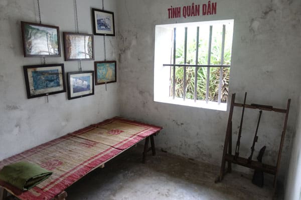 Vietnam Cat Ba Cannon Fort Museum 3