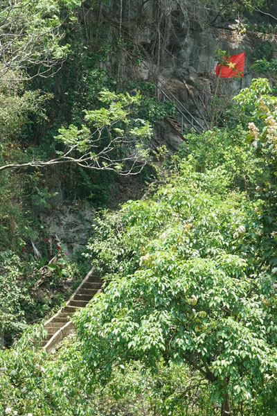 Vietnam Cat Ba Hospital Cave 2