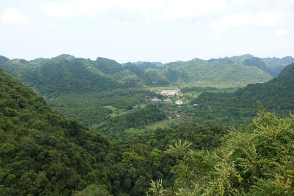 Vietnam Cat Ba Ngu Lam Peak