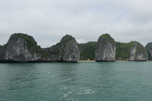 Vietnam Fahrt durch die Han La Bay 2